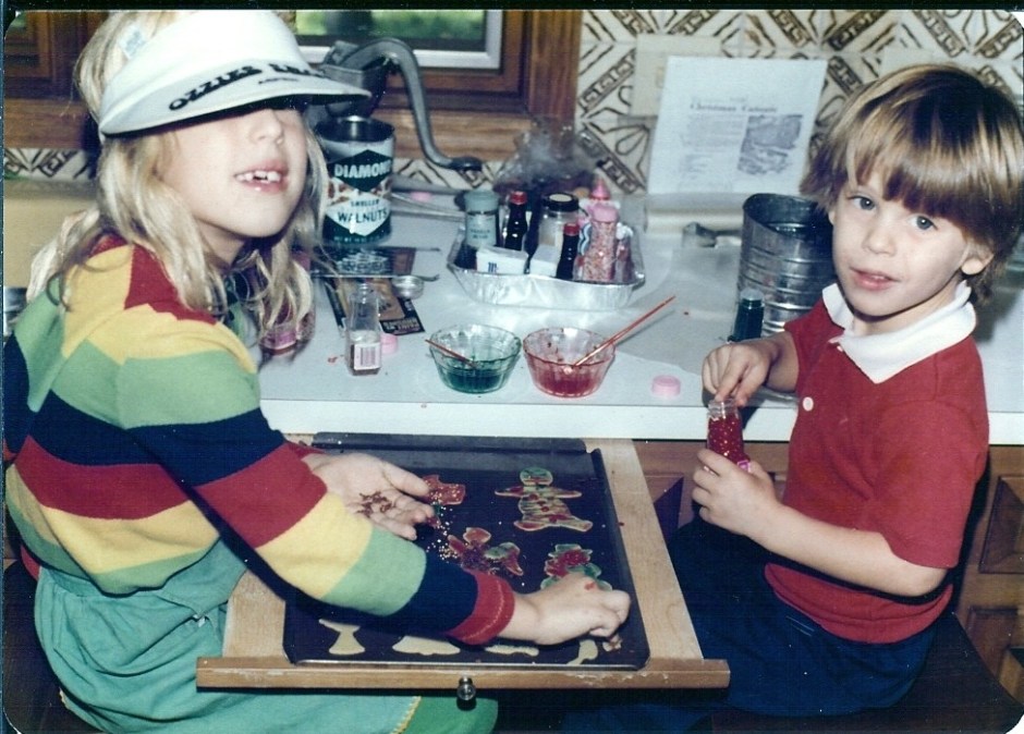 1977 Baking cookies 2