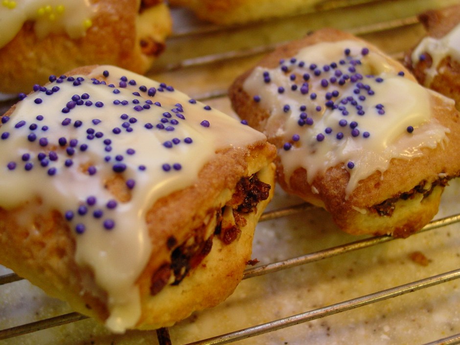 cuccidati decorated with jimmies